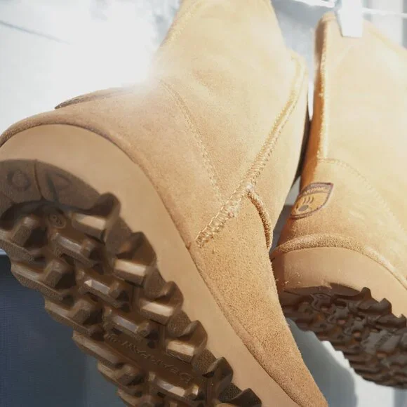 Bearpaw Elle Short Hickory Lined Warm Winter Boots - Picture 7 of 12